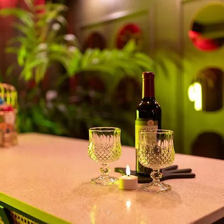 L'insolite, Privatif *