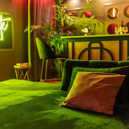 L'insolite, Privatif Апартаменты *