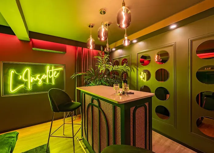 L'insolite, Privatif *