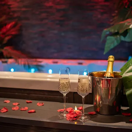 L'insolite, Privatif شقة